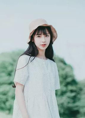 虽然变成了美少女